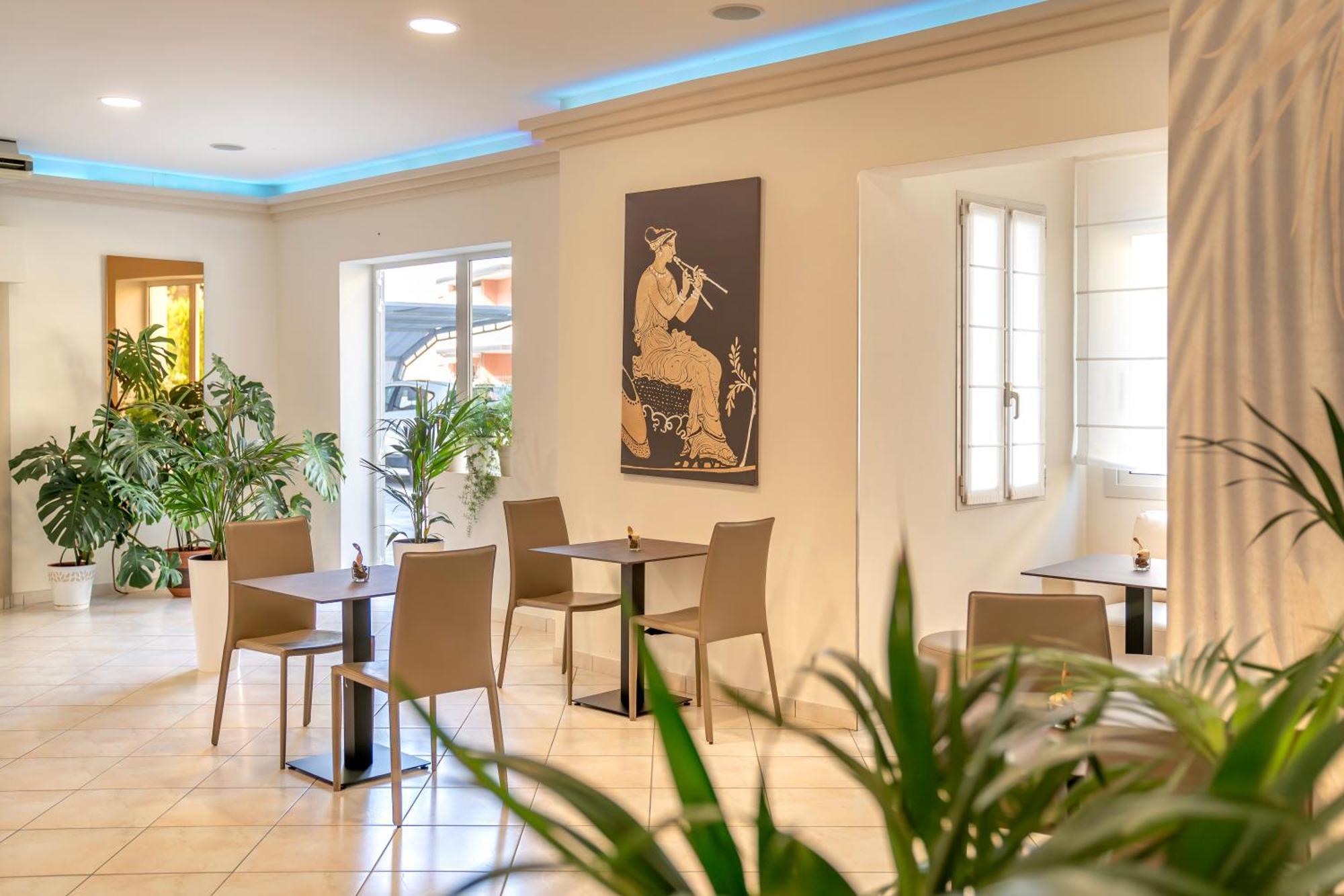 Hotel Atenea Golden Star Caorle Eksteriør bilde