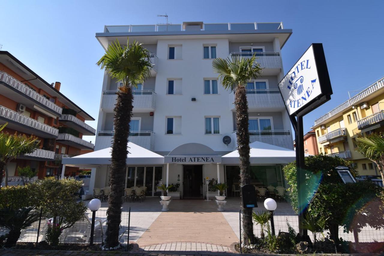 Hotel Atenea Golden Star Caorle Eksteriør bilde
